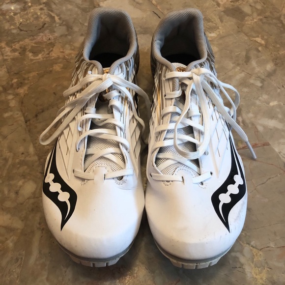 Saucony Women’s Track Spikes - Picture 2 of 5